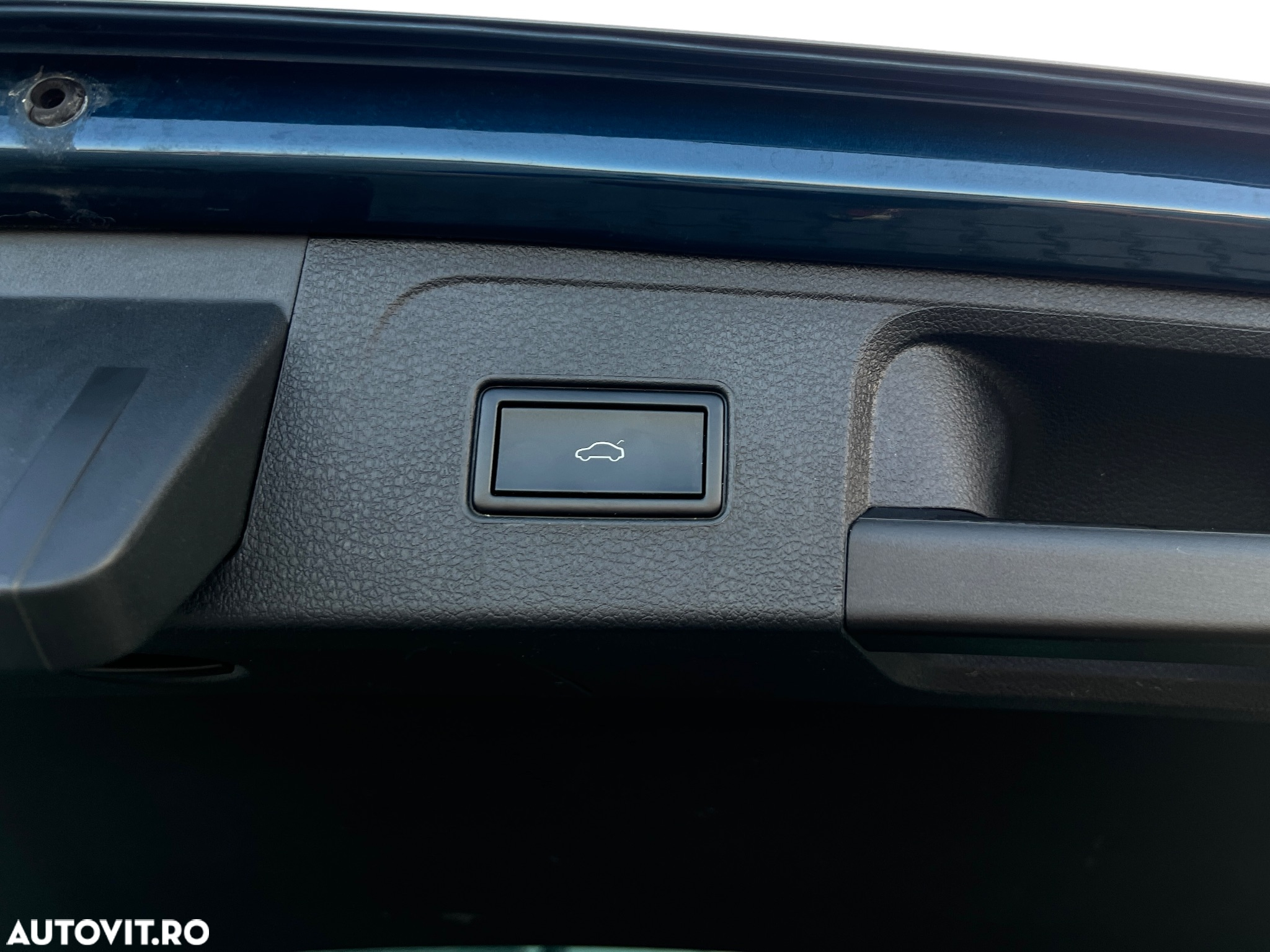 Volkswagen Passat Variant 2.0 TDI DSG 4Motion Highline - 13