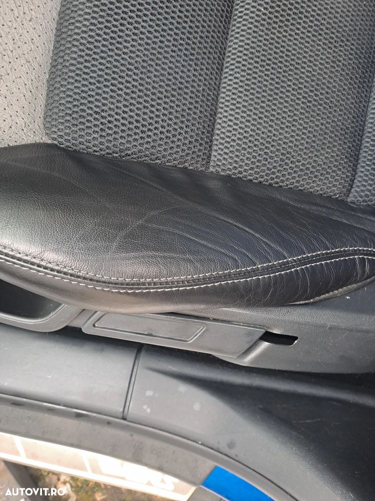 Skoda Octavia 2.0 TFSI RS - 8