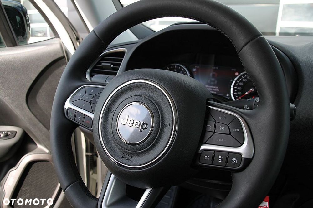Jeep Renegade 1.5 T4 mHEV Limited FWD S&S DCT - 29