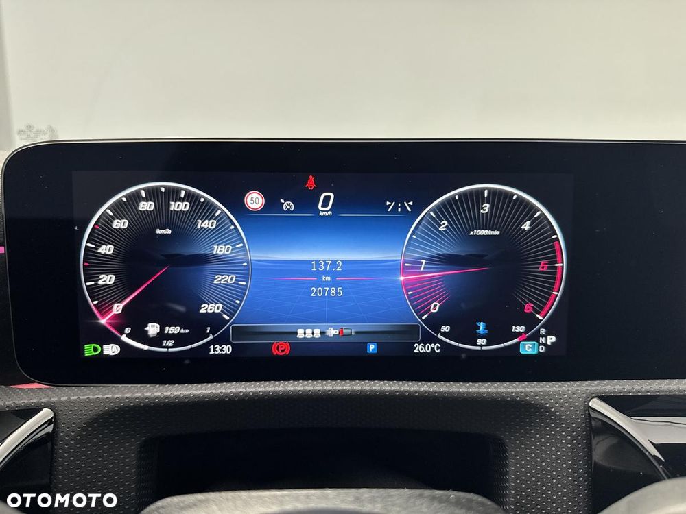 Mercedes-Benz CLA 200 d AMG Line 8G-DCT - 17