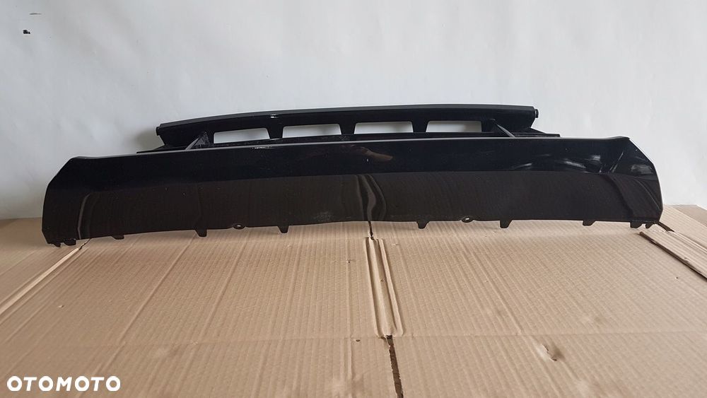 KRATKA ŚRODKOWA ZDERZAKA PRZÓD VOLVO XC60 LIFT R-DESIGN 32234959 - 5