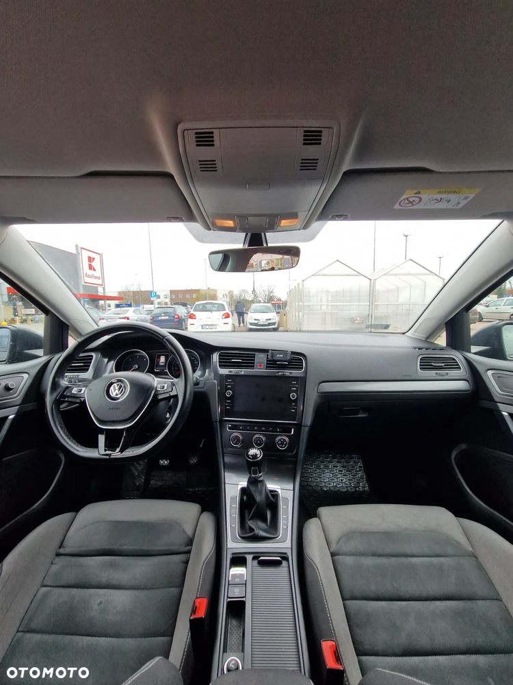 Volkswagen Golf 1.6 TDI BMT Comfortline - 8