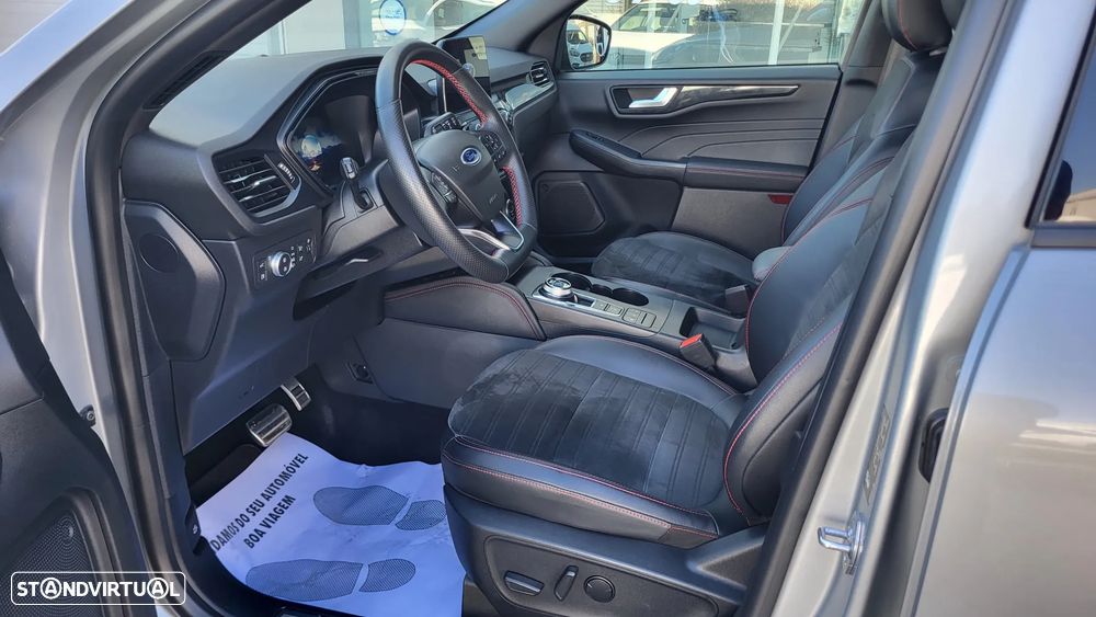 Ford Kuga 2.5 PHEV ST-Line X - 8