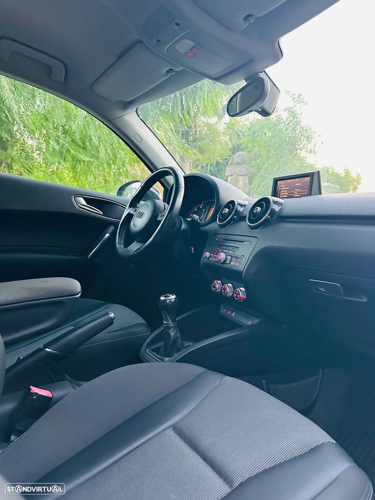 Audi A1 1.6 TDI Ambition - 11