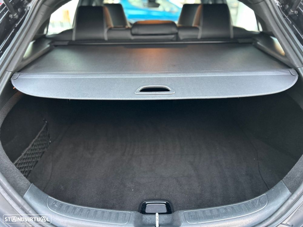 Mercedes-Benz CLA 200 - 24