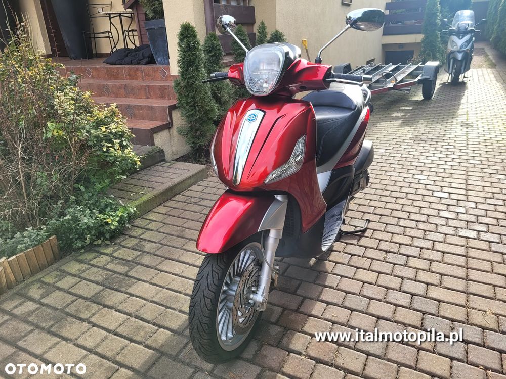 Piaggio Beverly - 24