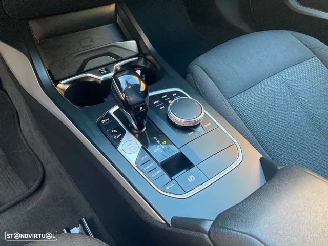 BMW 118 d Advantage Auto - 29