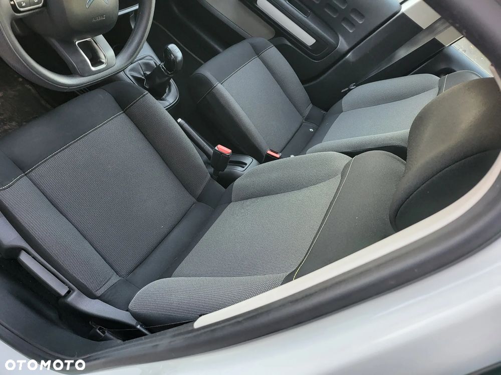 Citroën C3 Pure Tech 82 SHINE - 35