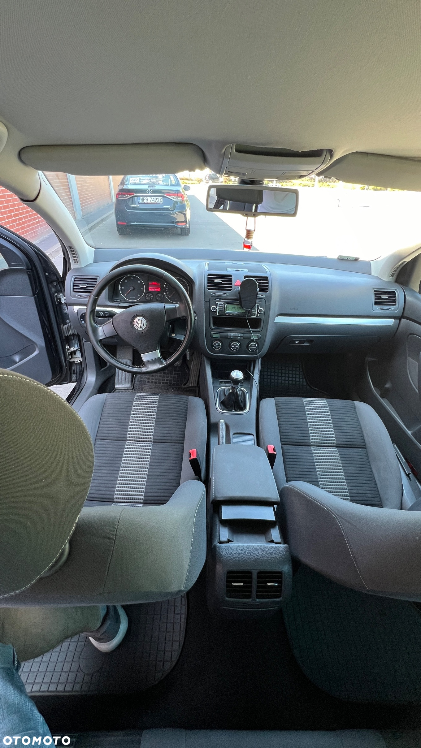 Volkswagen Golf V 1.9 TDI Trendline - 8
