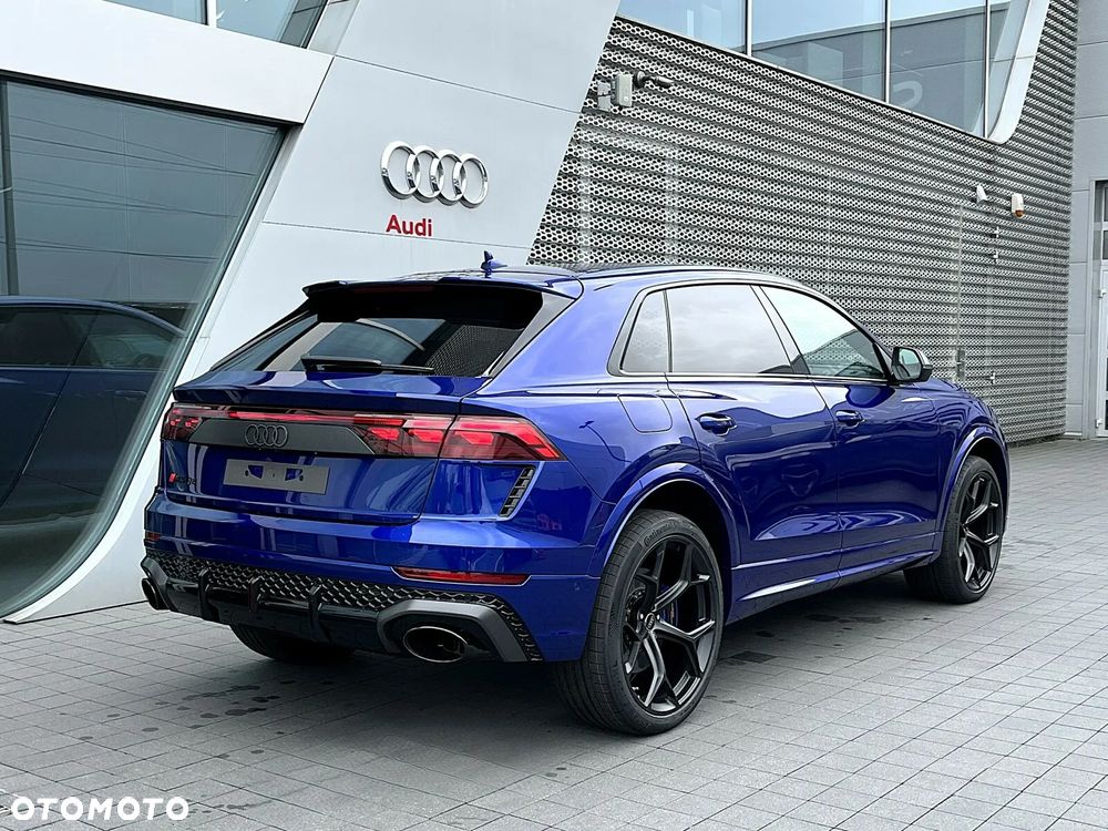 Audi RS Q8 - 6
