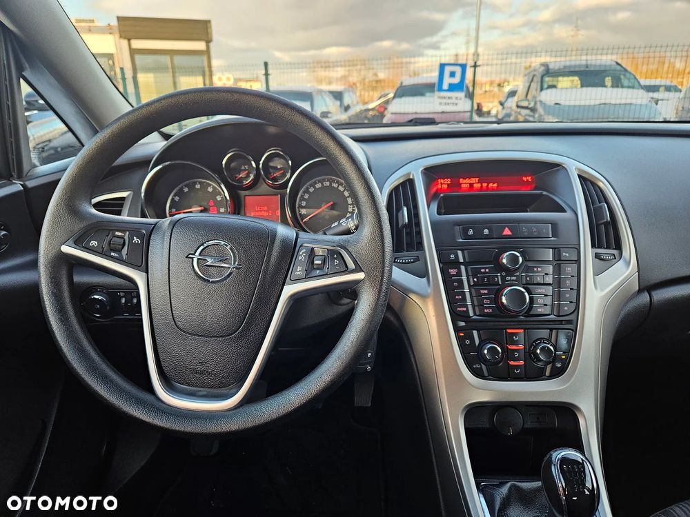 Opel Astra 1.4 Turbo - 18