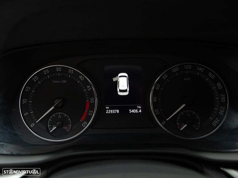 Skoda Octavia Break 2.0 TDI Ambition - 20