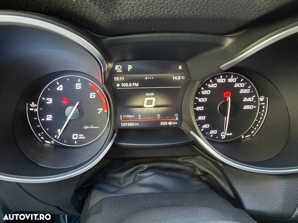 Alfa Romeo Stelvio - 7