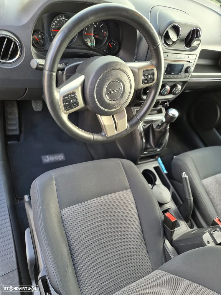 Jeep Compass 2.0I 4x2 Limited - 11