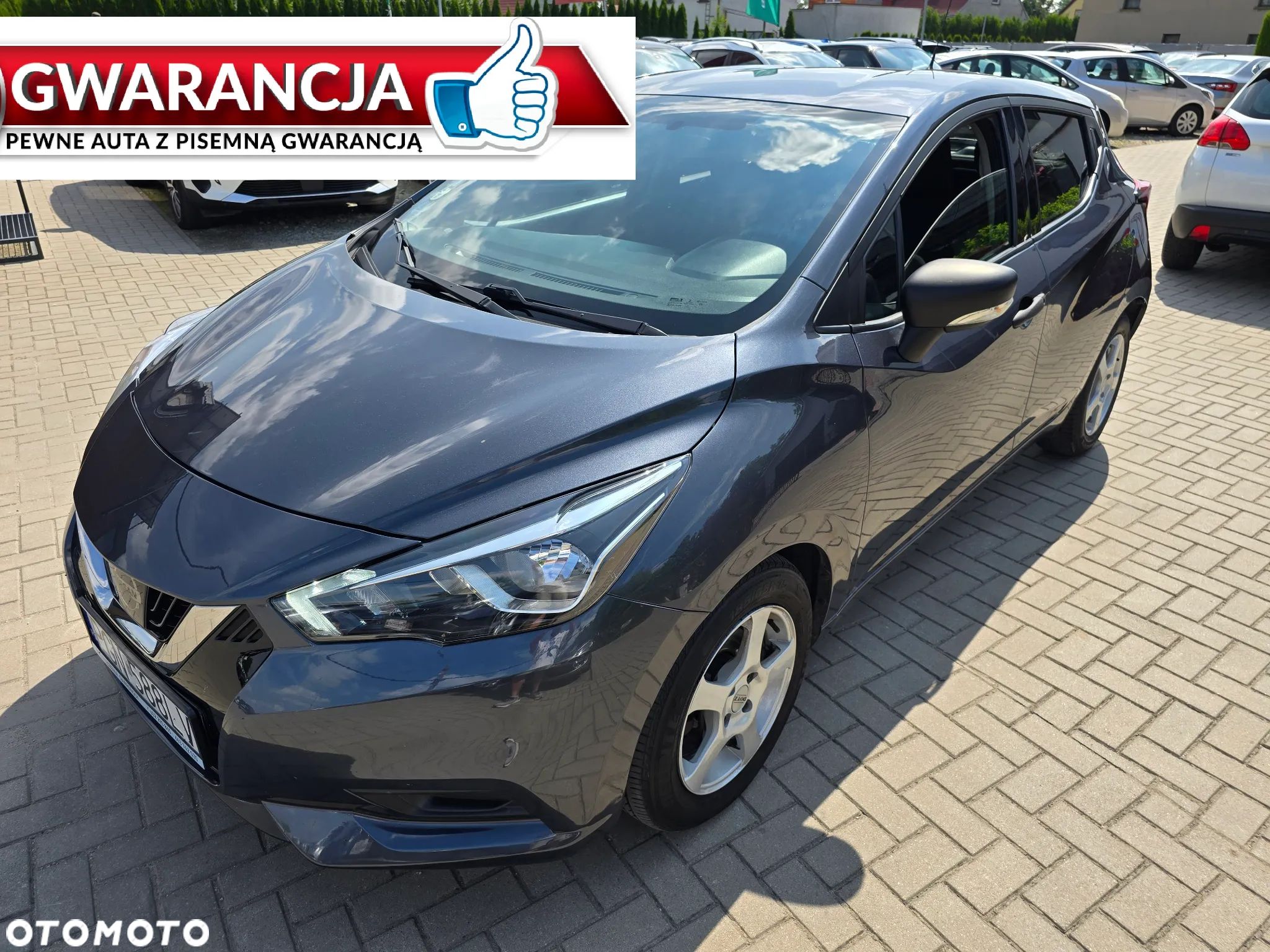 Nissan Micra - 1