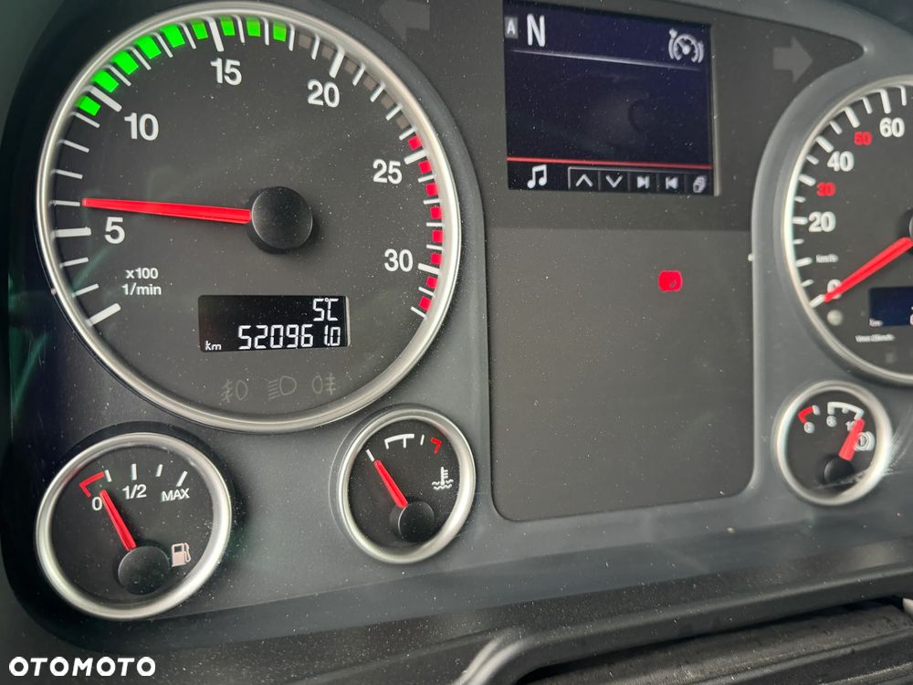 MAN 26.420 6x2 Hakowiec 2018 - 38