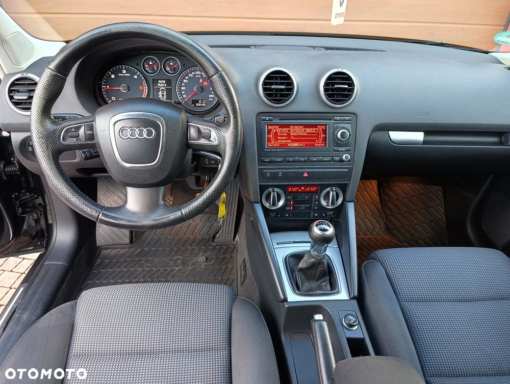 Audi A3 Sportback 2.0 TDI Ambiente - 38