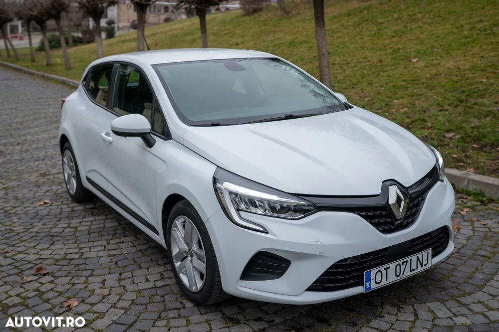 Renault Clio BLUE dCi 85 BUSINESS EDITION - 11