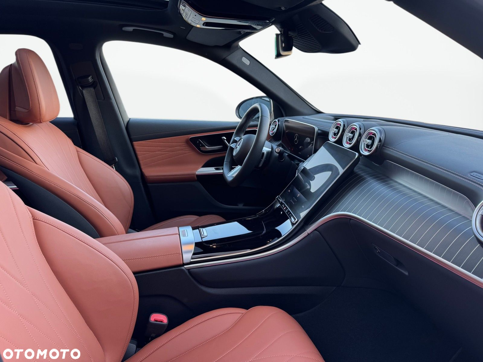 Mercedes-Benz GLC - 15