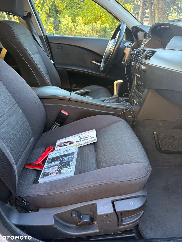 BMW Seria 5 520d - 11