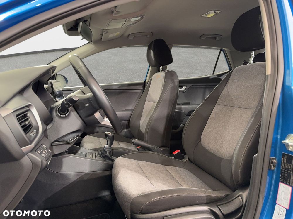 Kia Stonic - 13