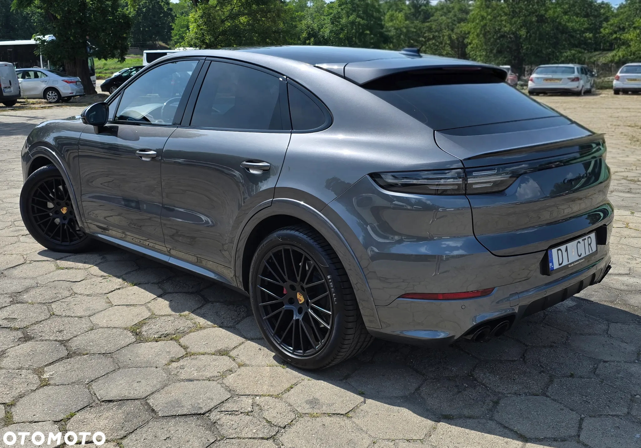 Porsche Cayenne GTS - 6