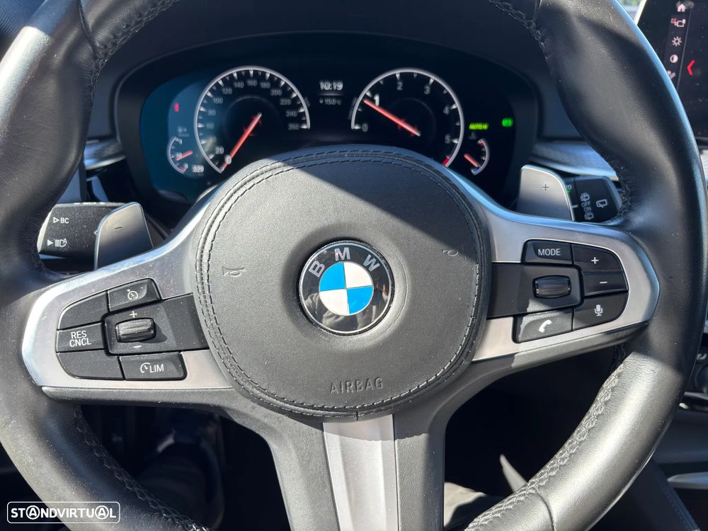BMW 520 d Pack Desportivo M Auto - 7