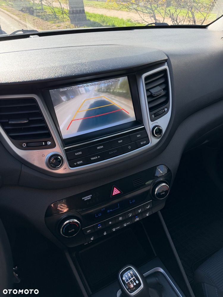 Hyundai Tucson 1.6 GDI BlueDrive Comfort 2WD - 26