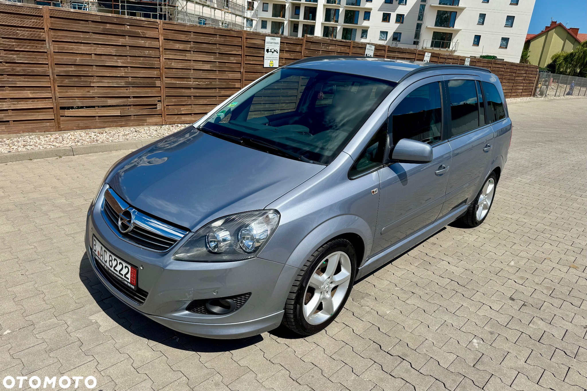 Opel Zafira - 9