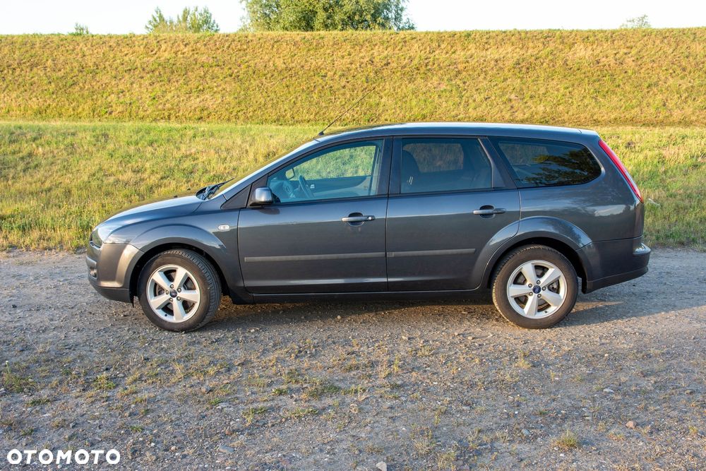 Ford Focus - 5