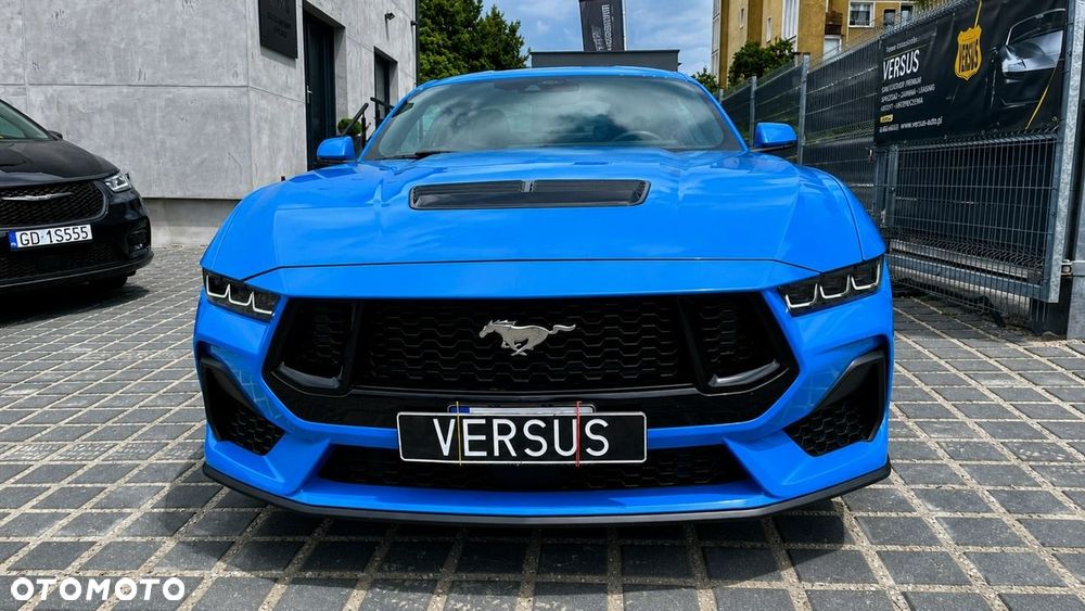 Ford Mustang - 2