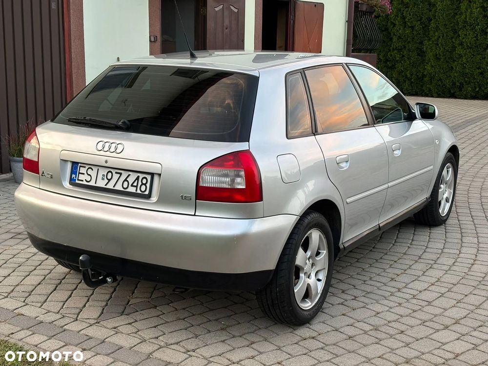 Audi A3 Sportback 1.6 S line Sportpaket (plus) - 4