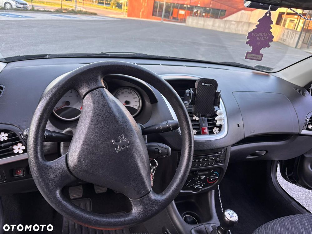 Peugeot 206 plus 1.4 Presence - 8