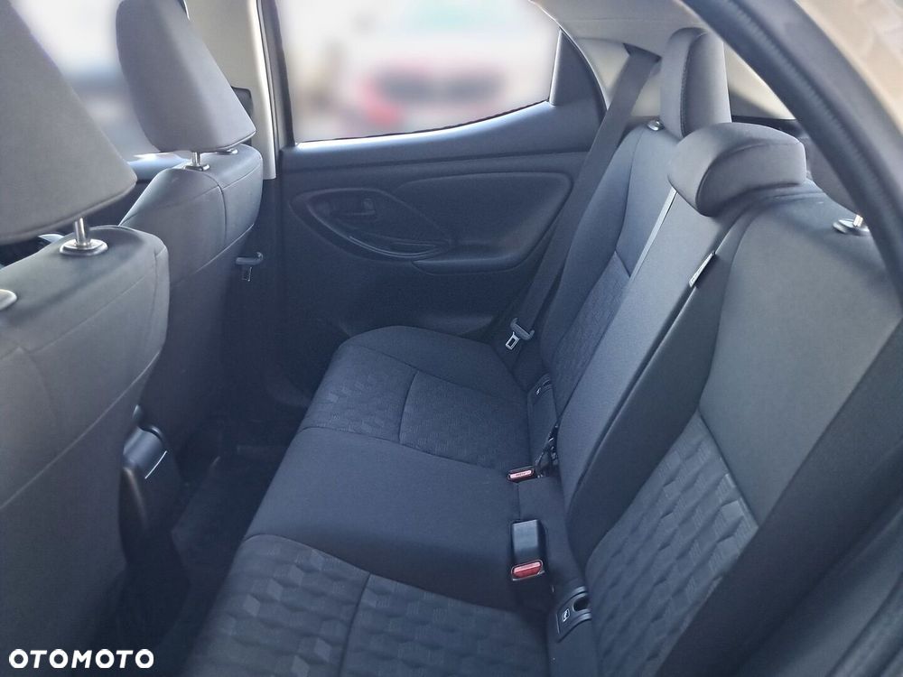 Toyota Yaris - 20