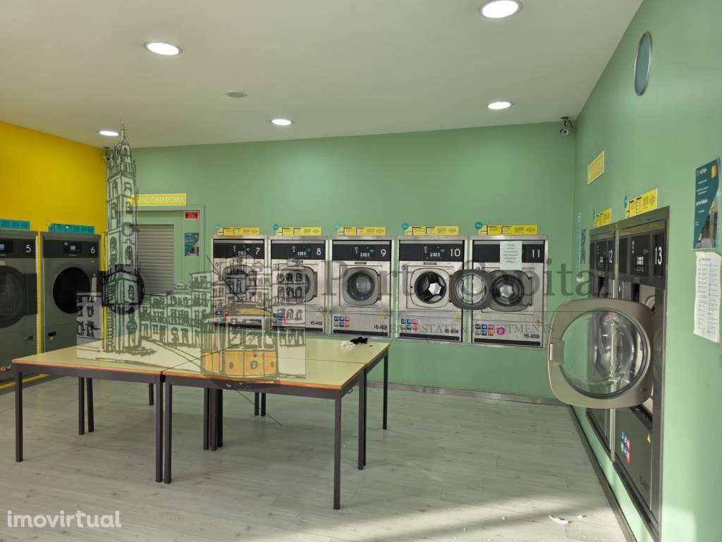 EXCELENTE LOJA AMPLA NO CENTRO HISTÓRICO DE LEÇA DA PALMEIRA - Exce... - Grande imagem: 2/20