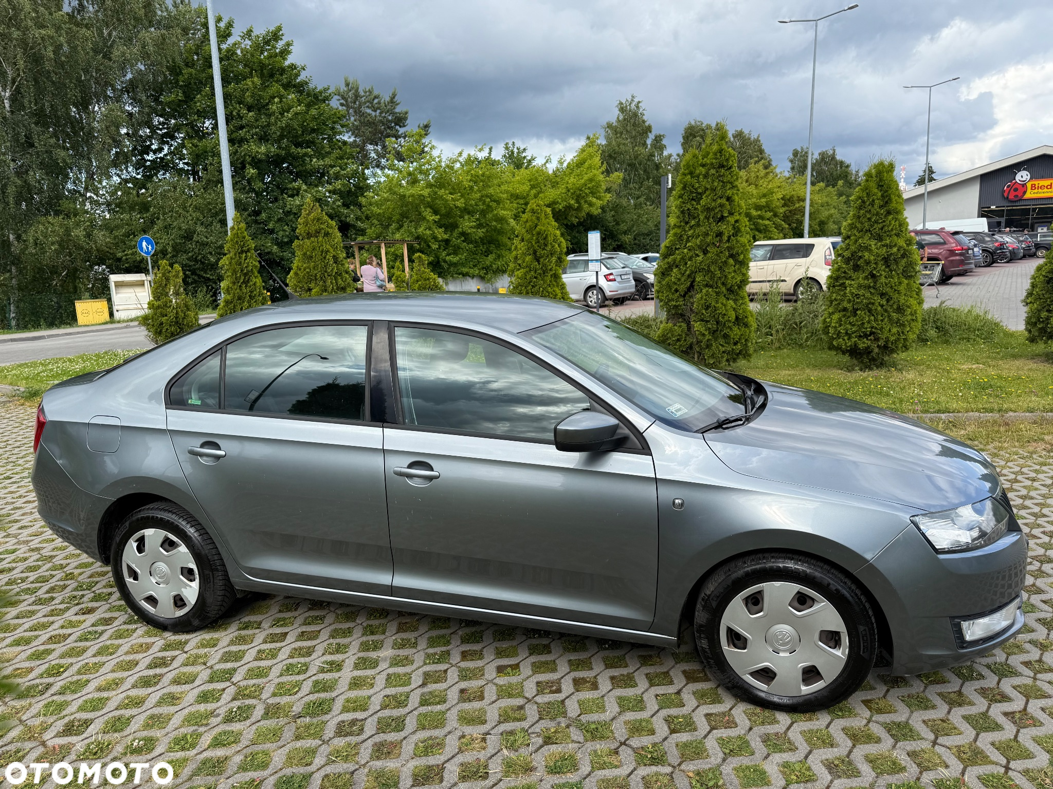 Skoda RAPID 1.2 TSI Active - 7