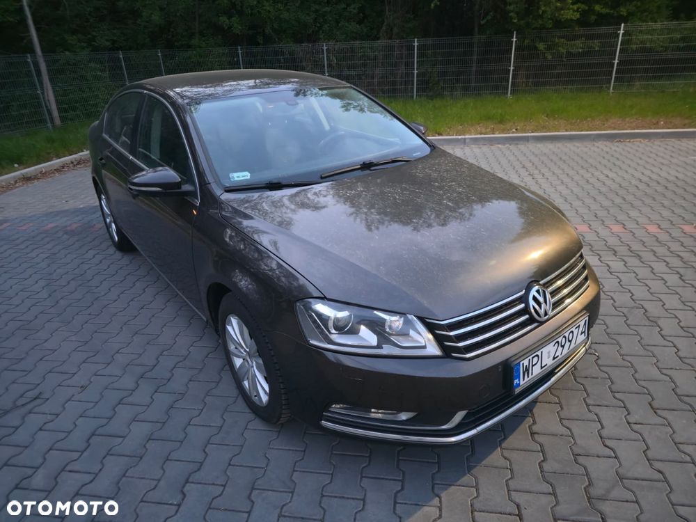 Volkswagen Passat 2.0 TDI Comfortline - 3