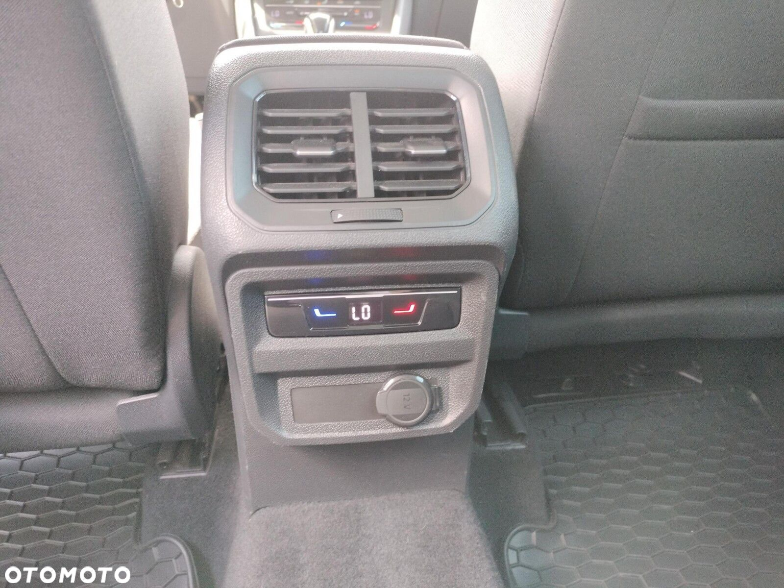 Volkswagen Tiguan 2.0 TSI 4Mot Life DSG - 25
