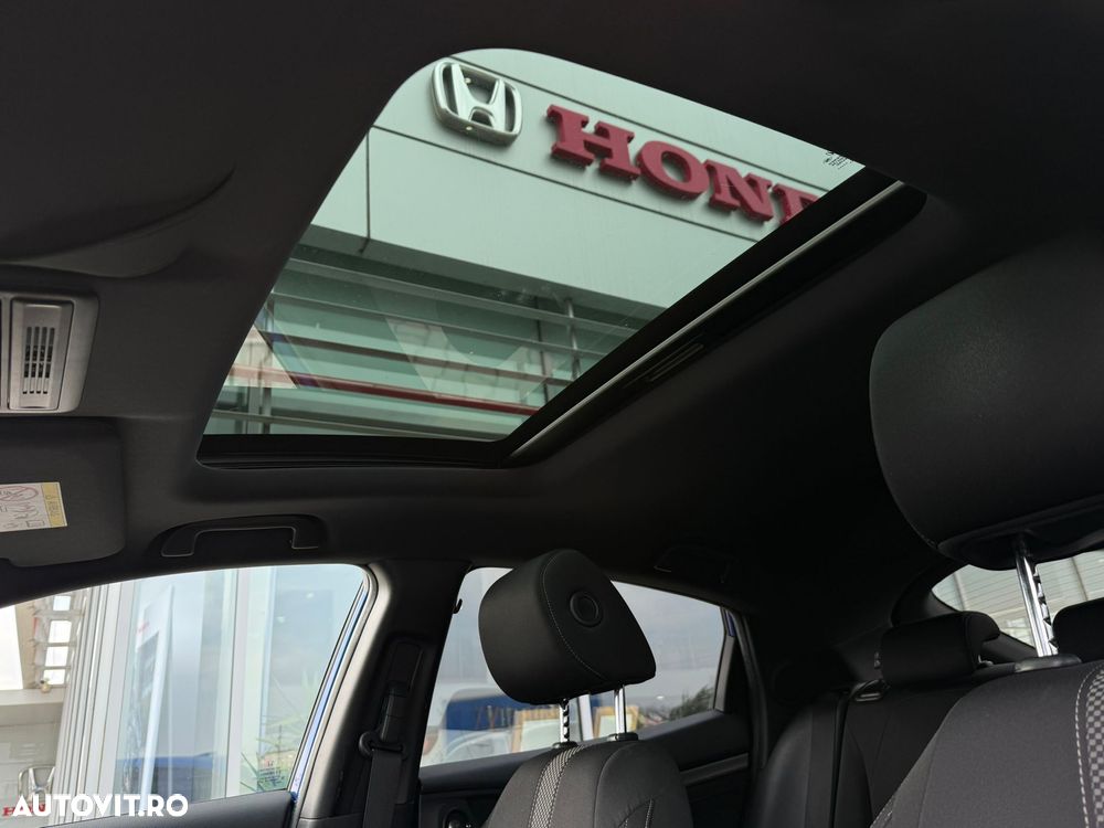 Honda Civic 1.5 VTEC Turbo CVT Sport Plus - 17