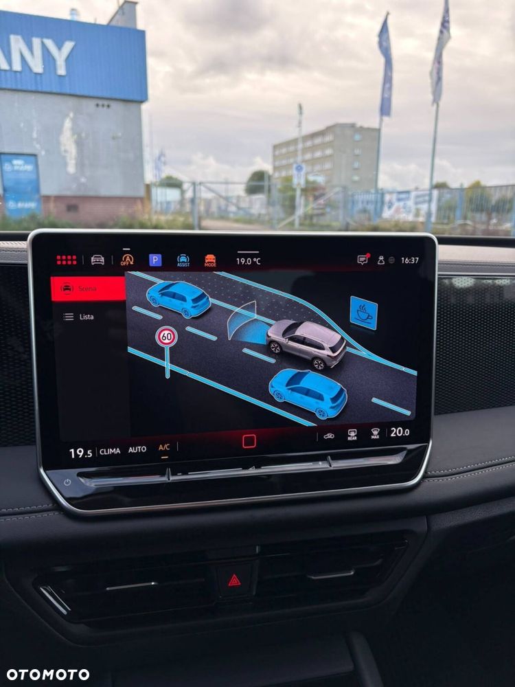 Volkswagen Tiguan 1.5 eTSI Life Plus DSG - 22