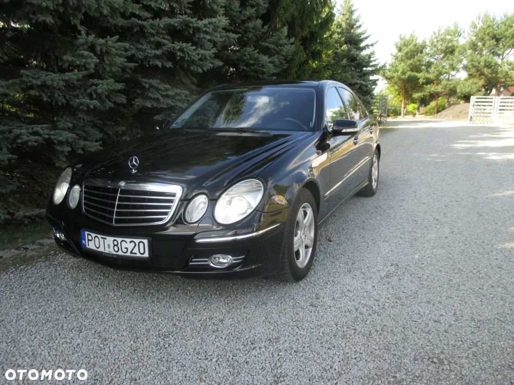 Mercedes-Benz Klasa E 320 CDI Avantgarde DPF Sport Edition AMG - 27