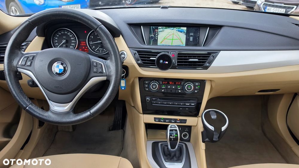 BMW X1 - 13