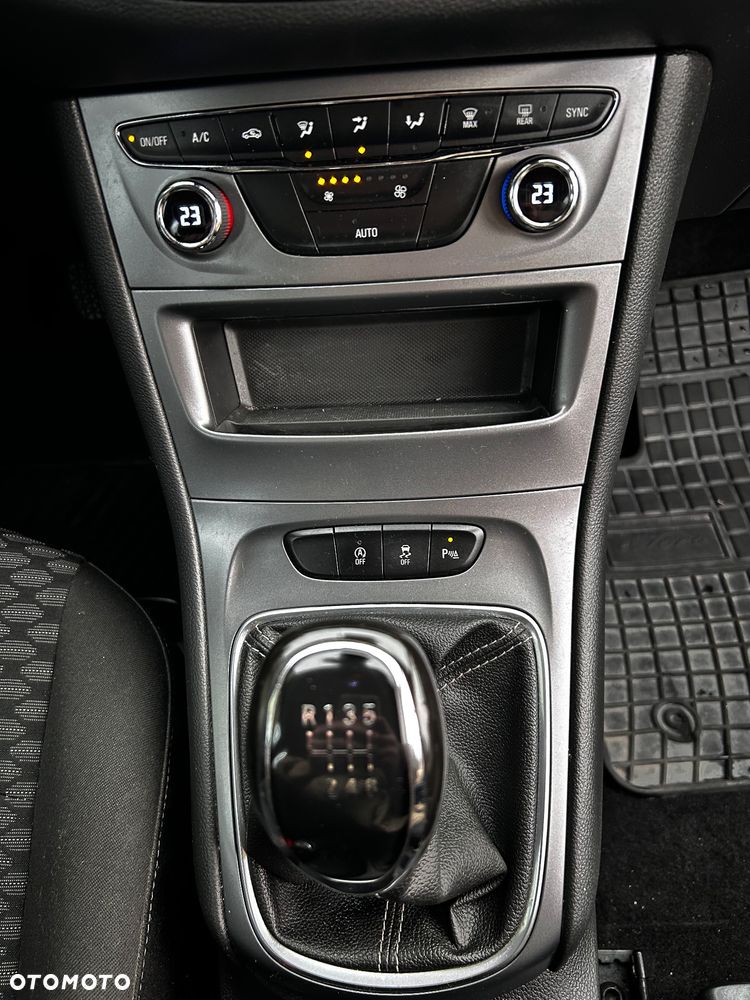 Opel Astra 1.5 CDTI Edition S&S - 19