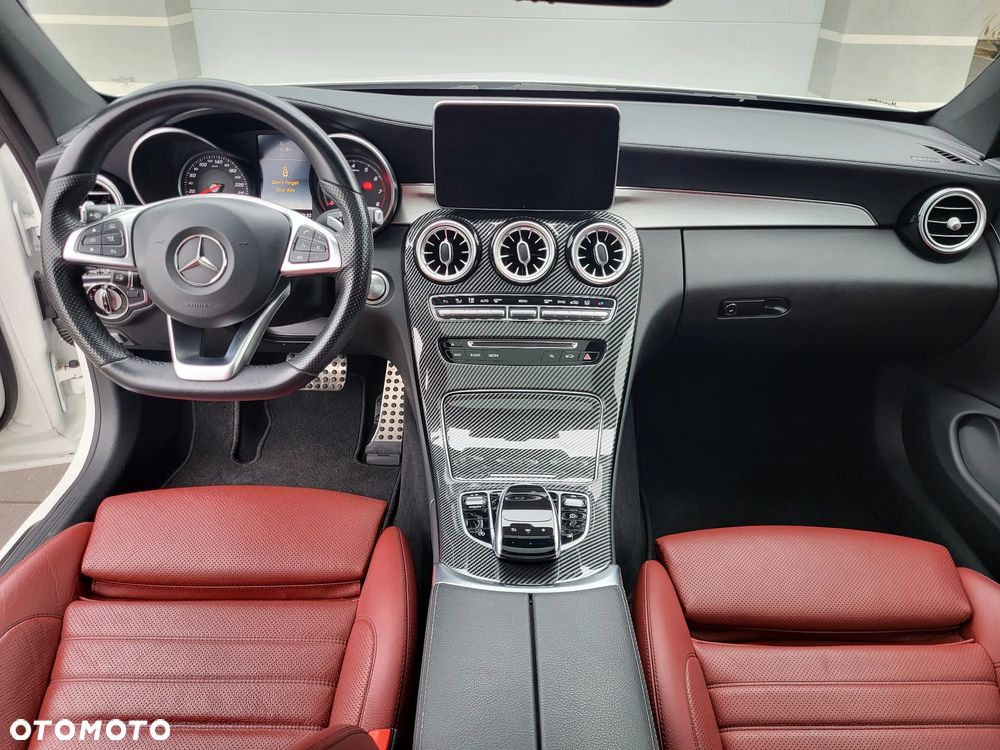 Mercedes-Benz Klasa C 300 4Matic 9G-TRONIC AMG Line Plus - 10
