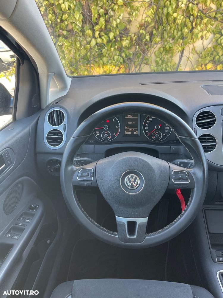 Volkswagen Golf Plus 1.6 TDI DPF Trendline - 11