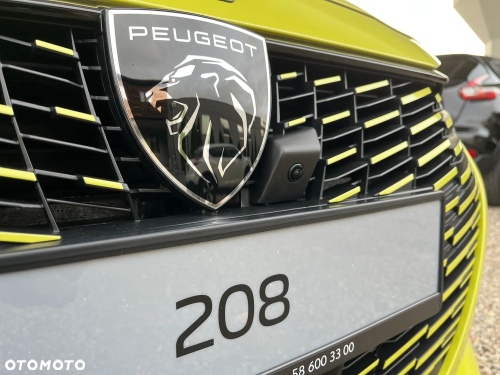 Peugeot 208 1.2 mHEV GT - 21