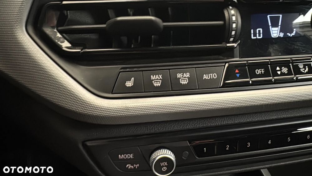 BMW Seria 1 118i Advantage - 18