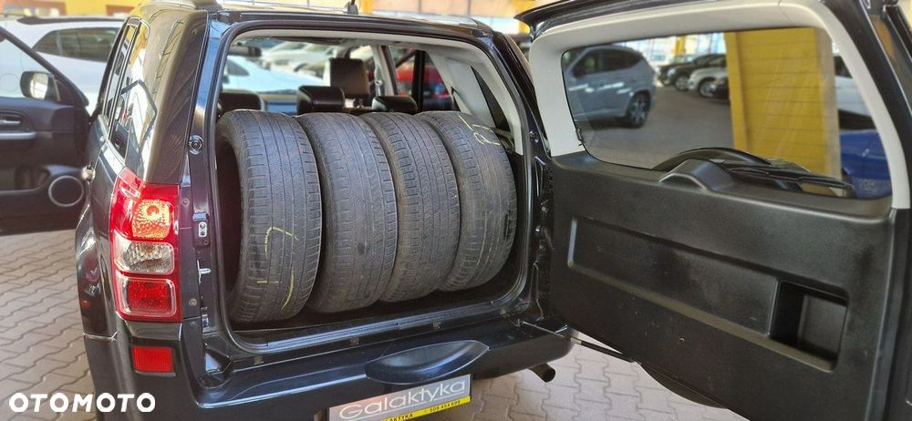 Suzuki Grand Vitara - 20