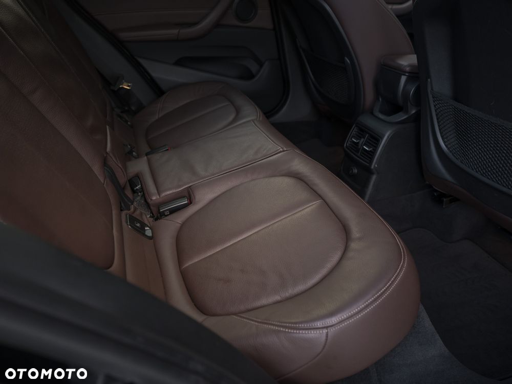 BMW X1 xDrive20d xLine - 31