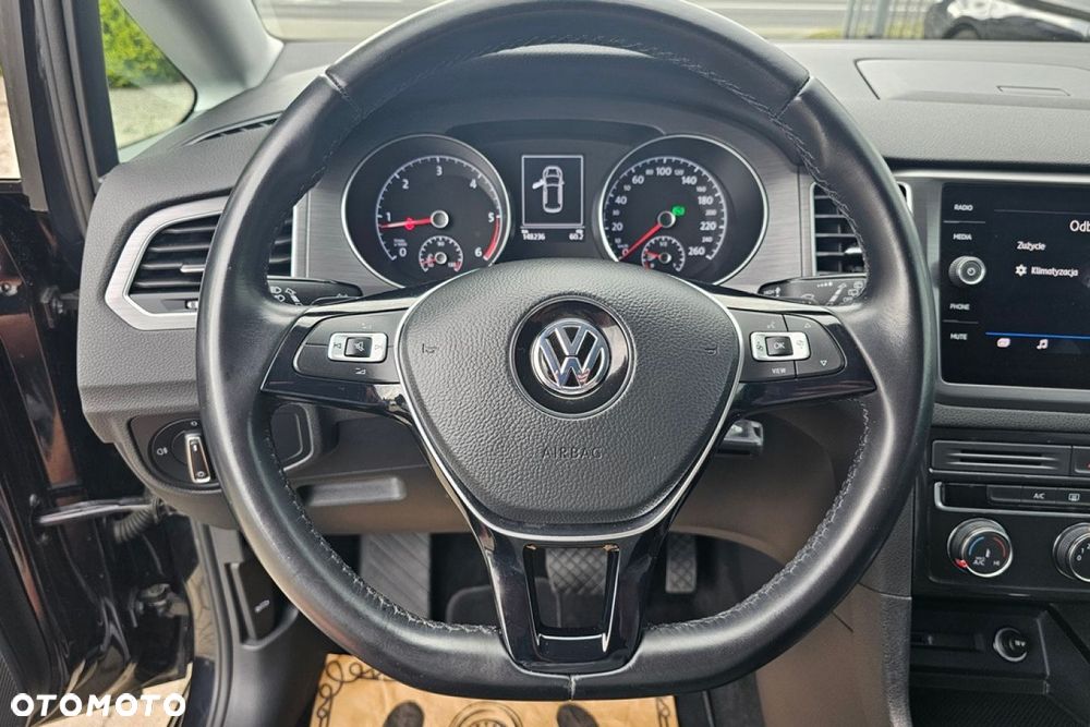 Volkswagen Golf Sportsvan - 21